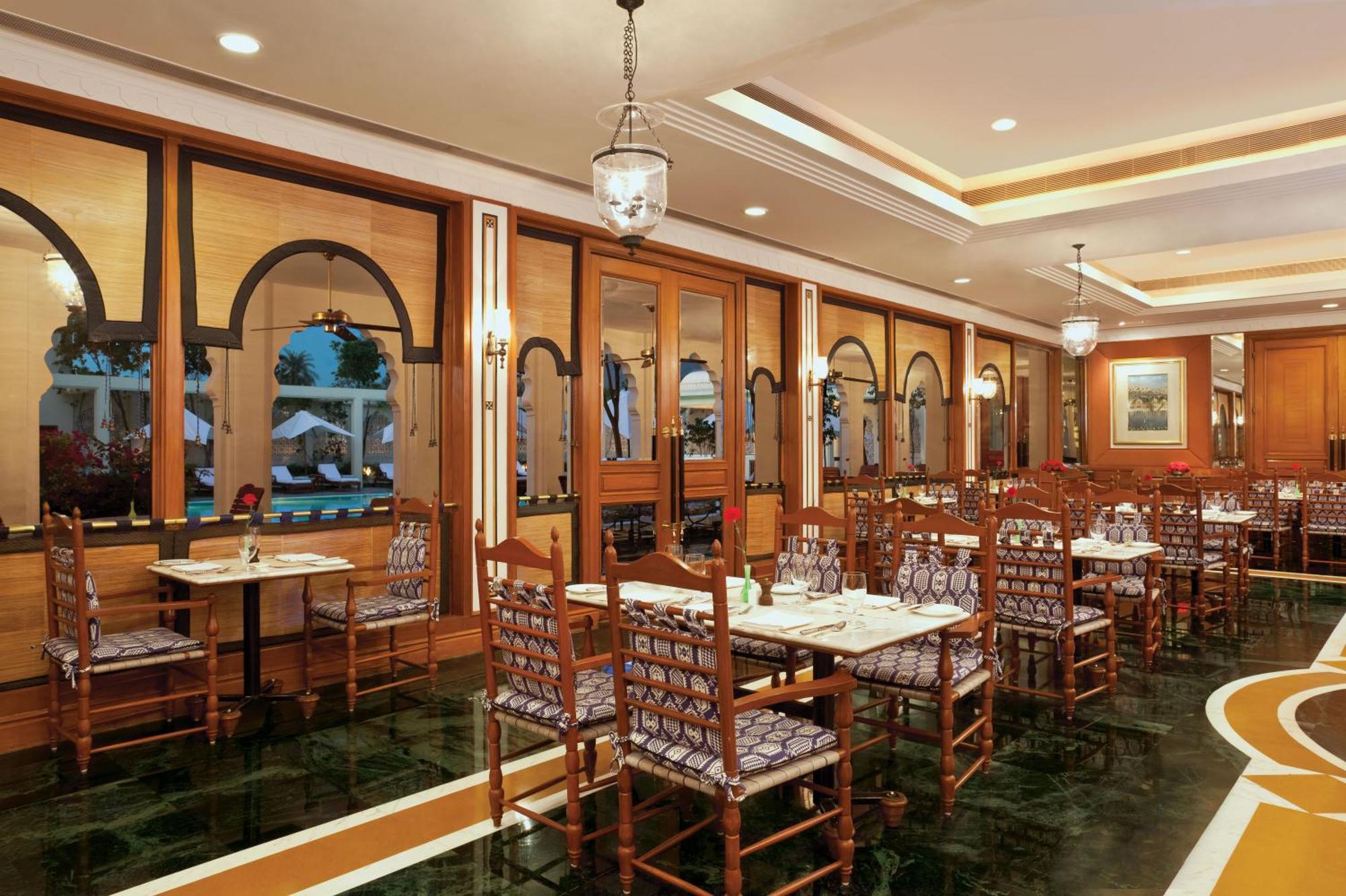 Trident Jaipur Hotel Eksteriør billede The interior of the hotel